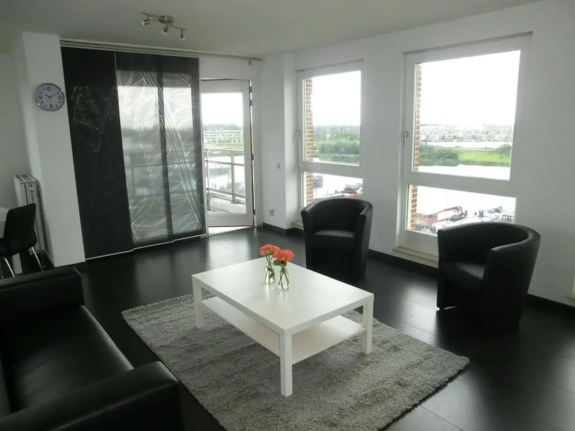 Foto van de Appartement gelegen aan de Cas Oorthuyskade in Amsterdam