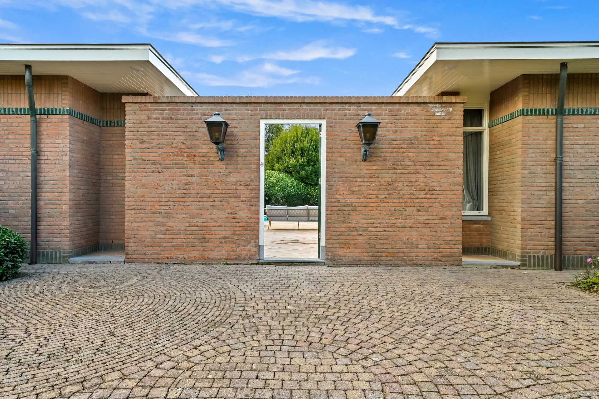 Foto van de Appartement gelegen aan de Johan Watelerpad in Den Haag