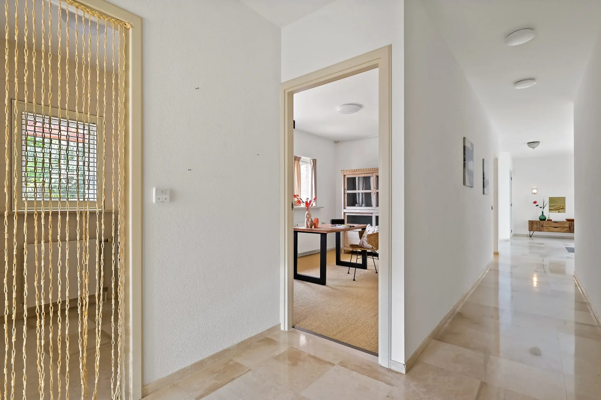 Foto van de Appartement gelegen aan de Johan Watelerpad in Den Haag