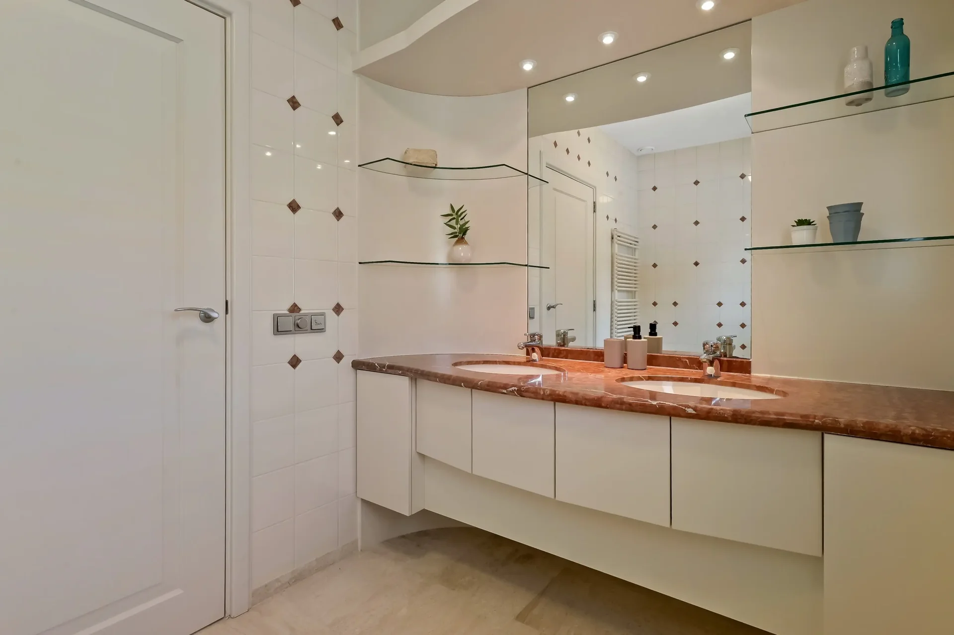 Foto van de Appartement gelegen aan de Johan Watelerpad in Den Haag