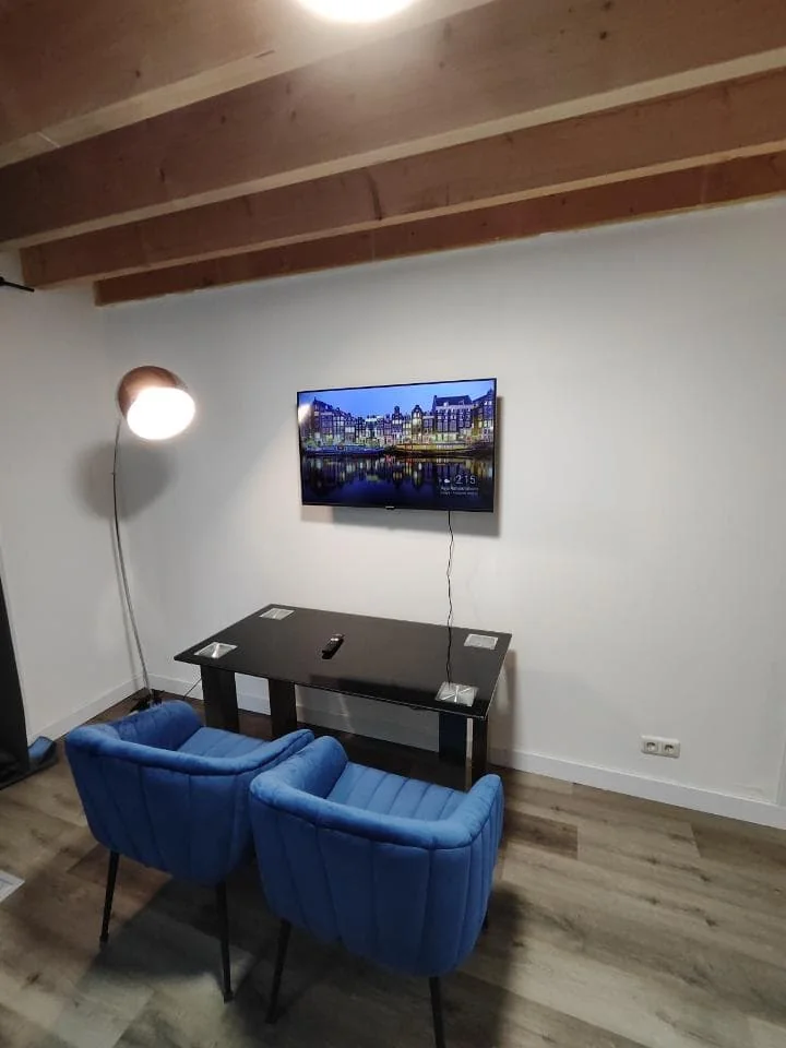 Foto van de Studio gelegen aan de Maarsseveensevaart in Maarssen