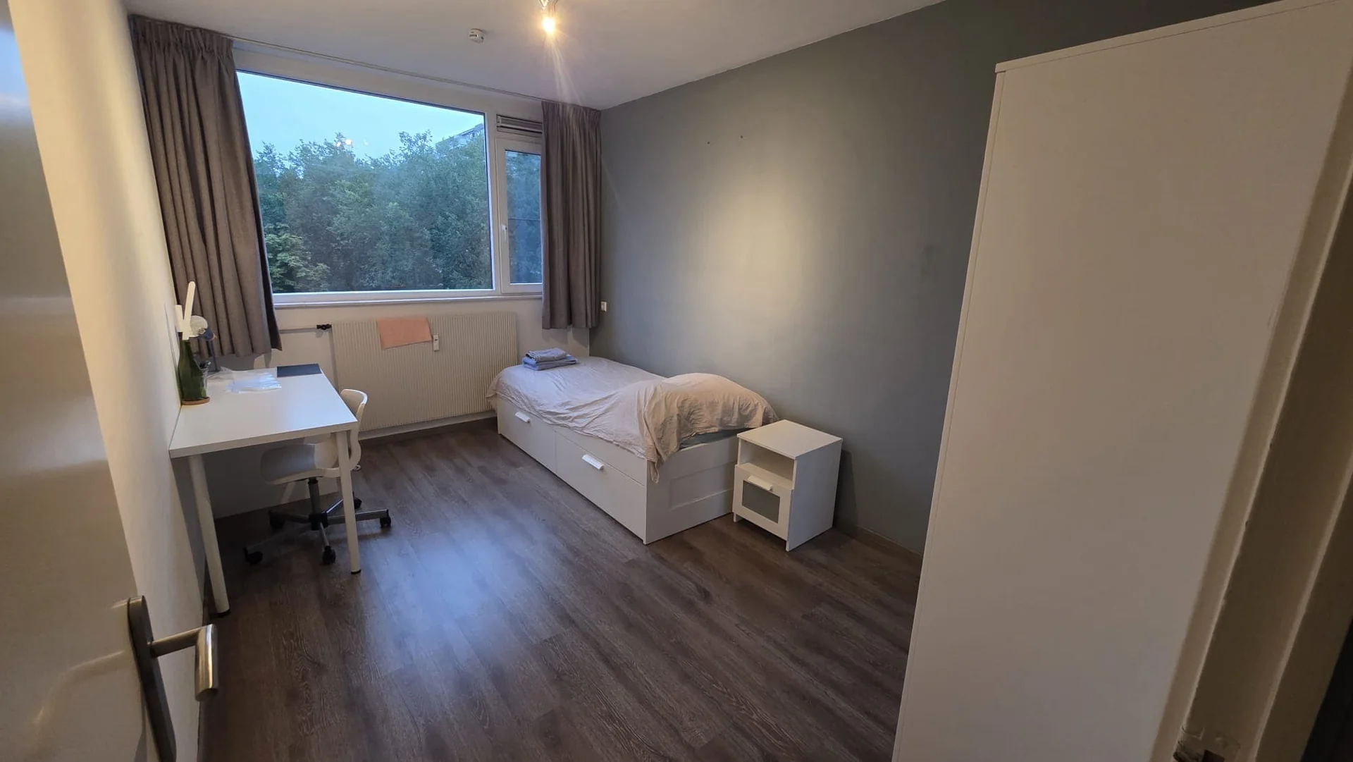 Foto van de Kamer gelegen aan de Roland Holstlaan in Delft