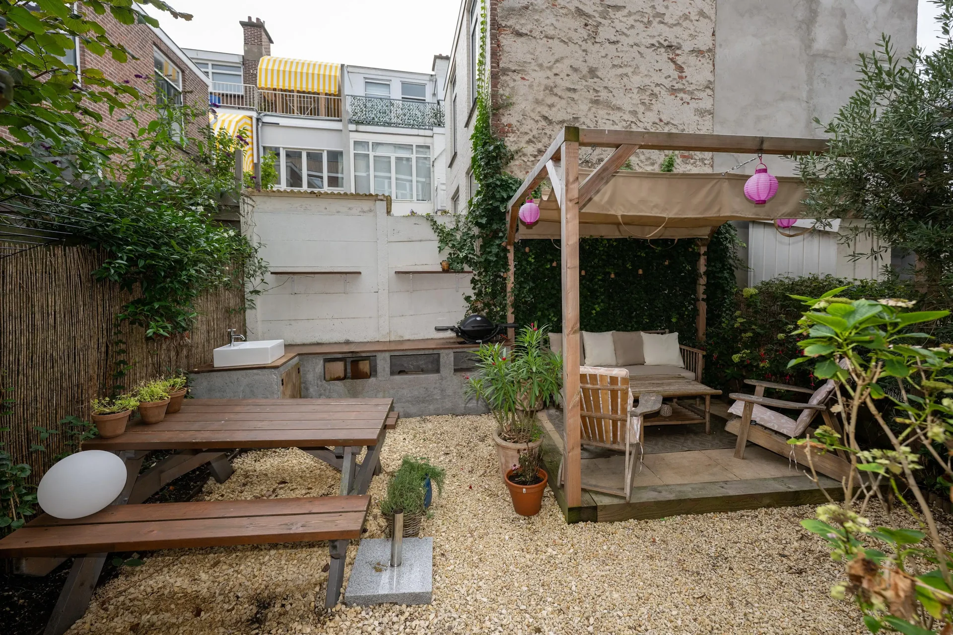 Foto van de Appartement gelegen aan de Kanaalweg in Den Haag