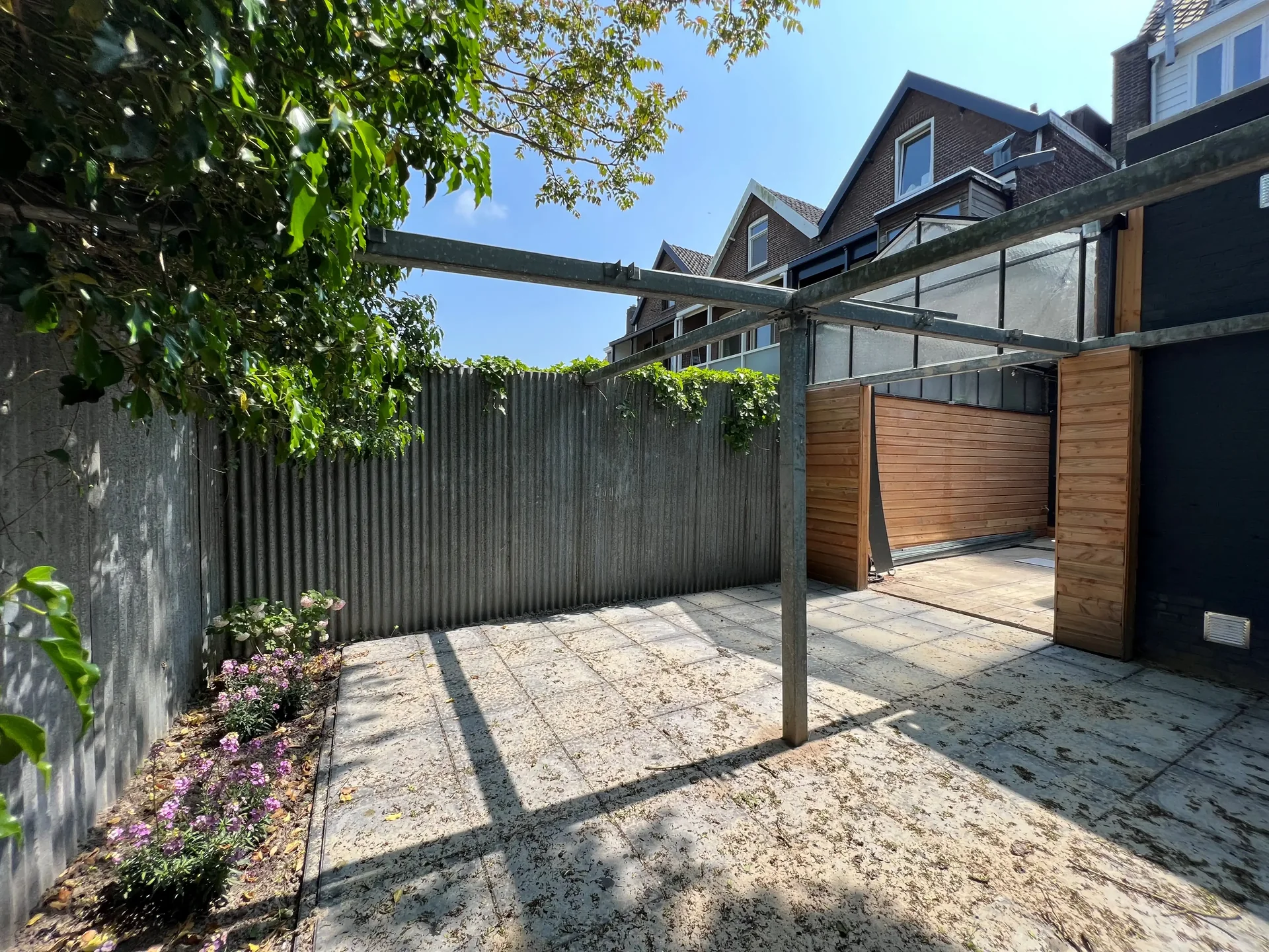 Foto van de Appartement gelegen aan de Kleiweg in Rotterdam