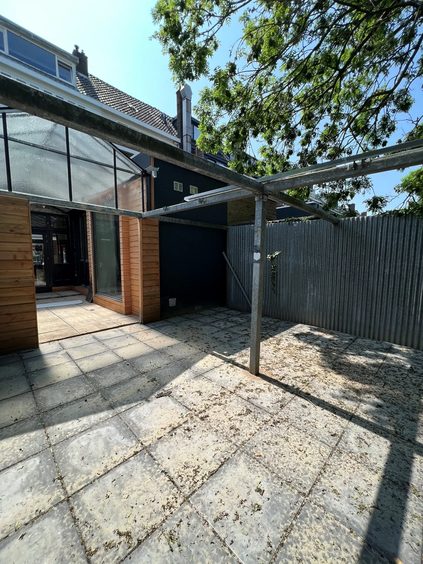 Foto van de Appartement gelegen aan de Kleiweg in Rotterdam