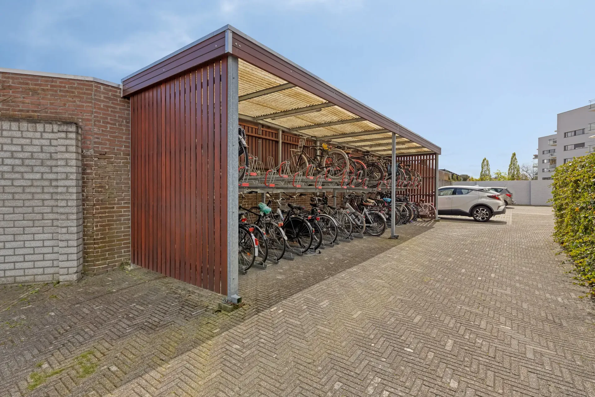geblurde versie van de foto als achtergrond