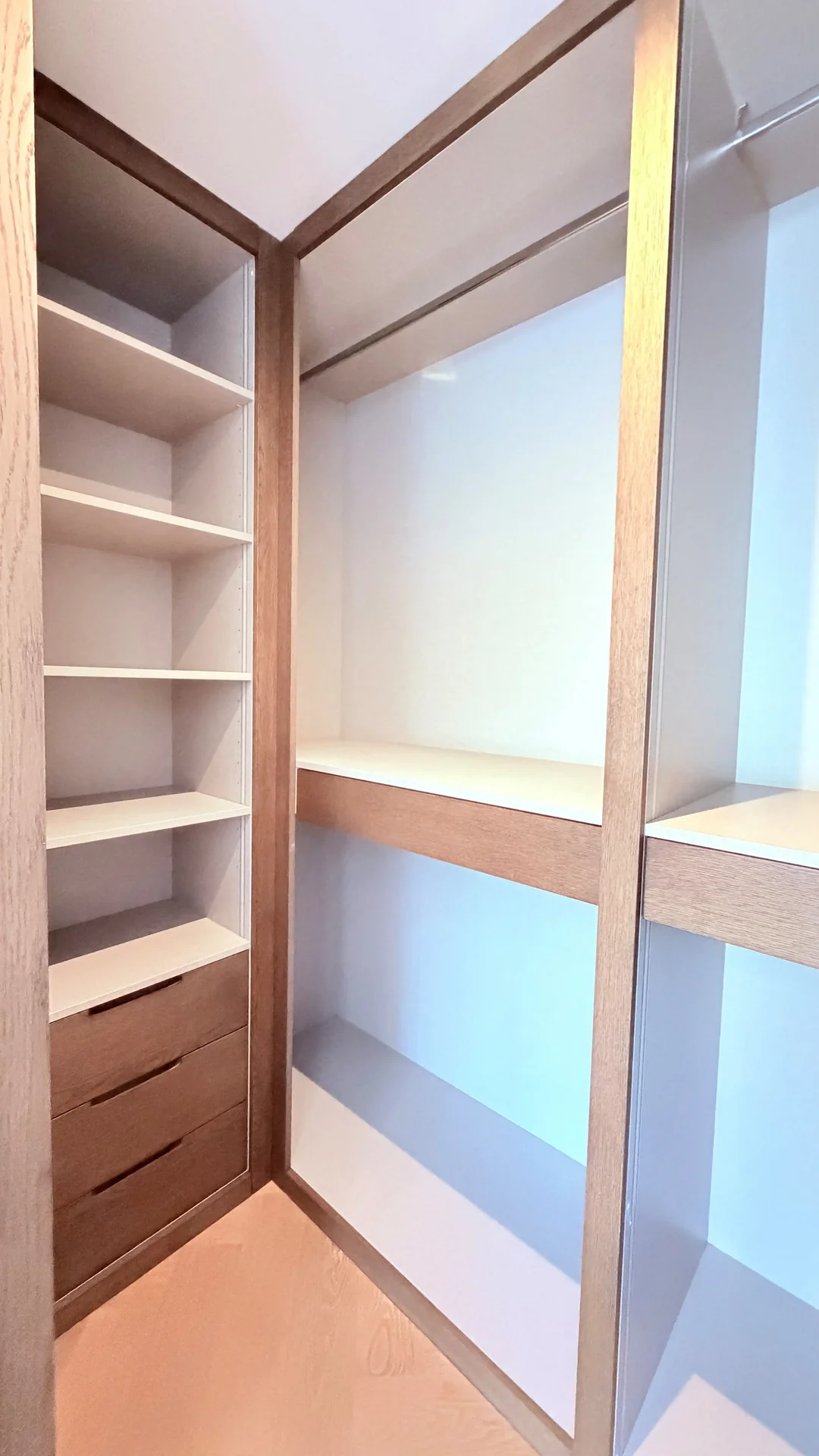 Foto van de Appartement gelegen aan de Catharina van Renneslaan in Amstelveen