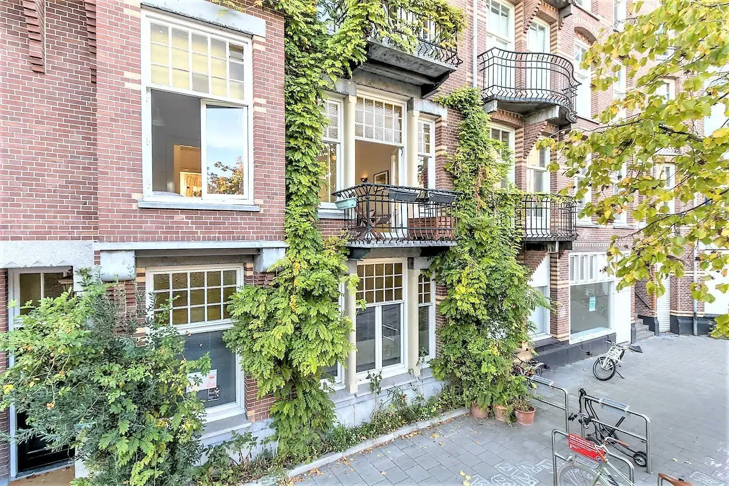 Foto van de Appartement gelegen aan de Steve Bikoplein in Amsterdam