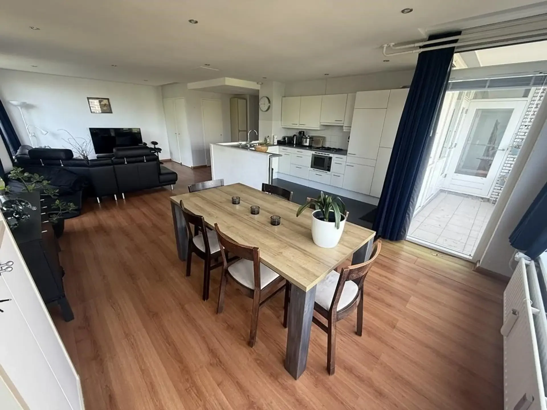 Foto van de Appartement gelegen aan de Nijenburg in Amsterdam
