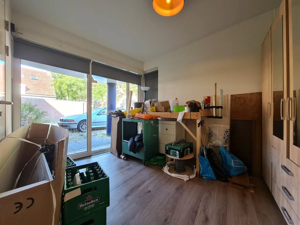 geblurde versie van de foto als achtergrond