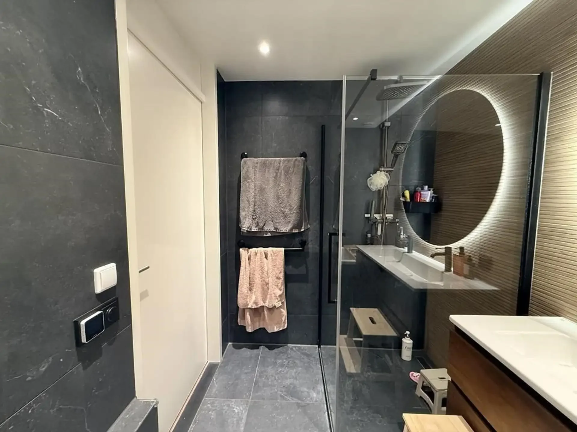 Foto van de Appartement gelegen aan de Arent Janszoon Ernststraat in Amsterdam