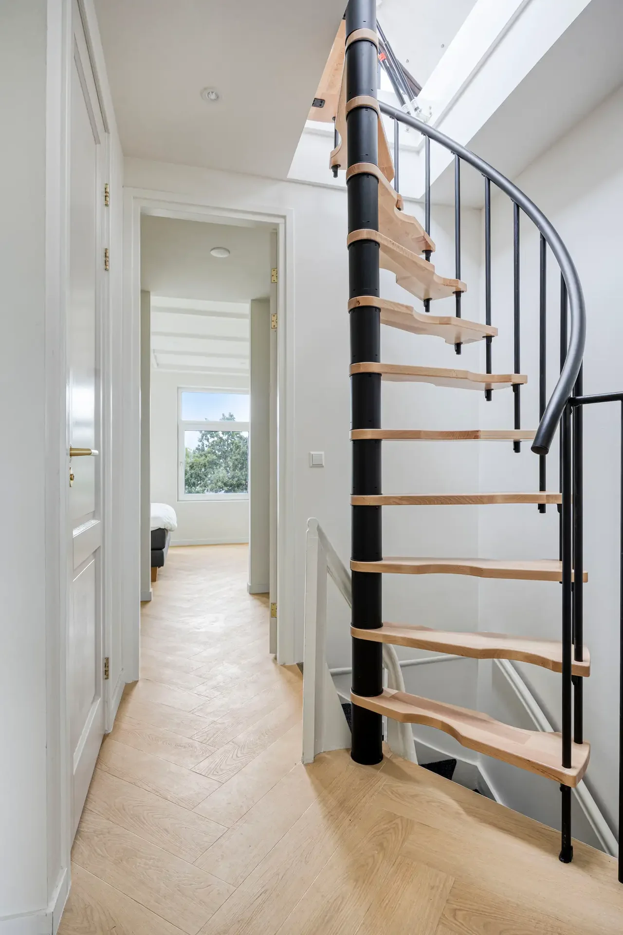 Foto van de Appartement gelegen aan de Jacob van Lennepkade in Amsterdam