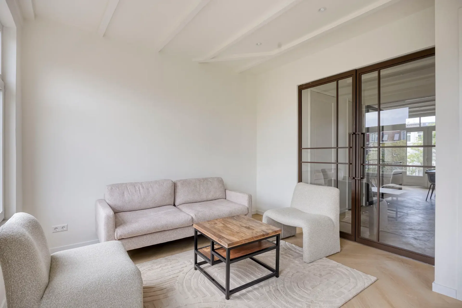 Foto van de Appartement gelegen aan de Jacob van Lennepkade in Amsterdam
