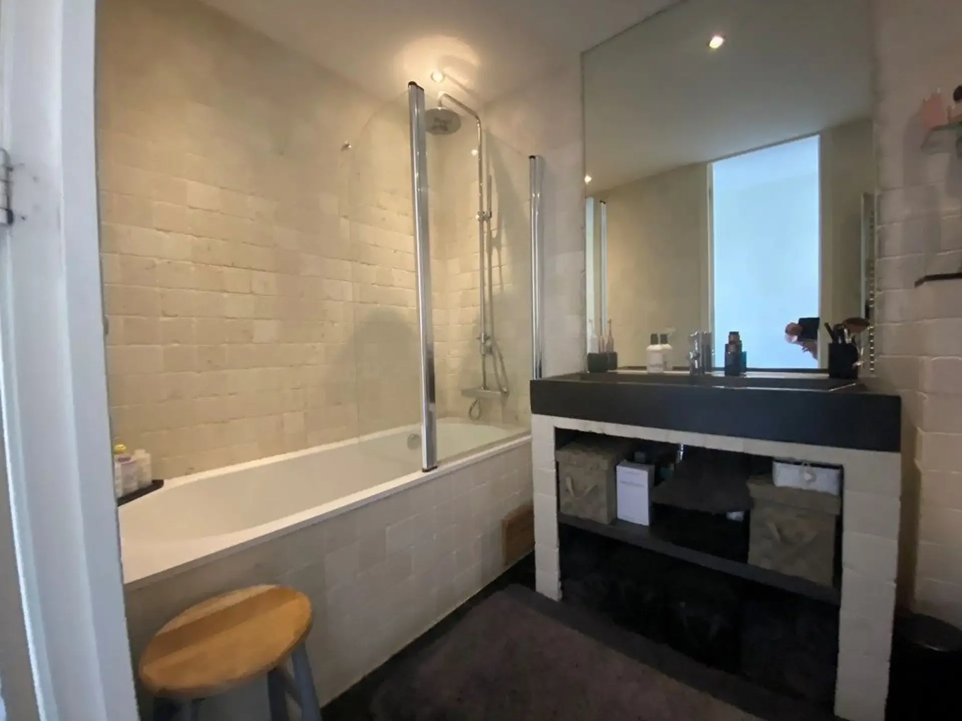 Foto van de Appartement gelegen aan de Bilderdijkkade in Amsterdam