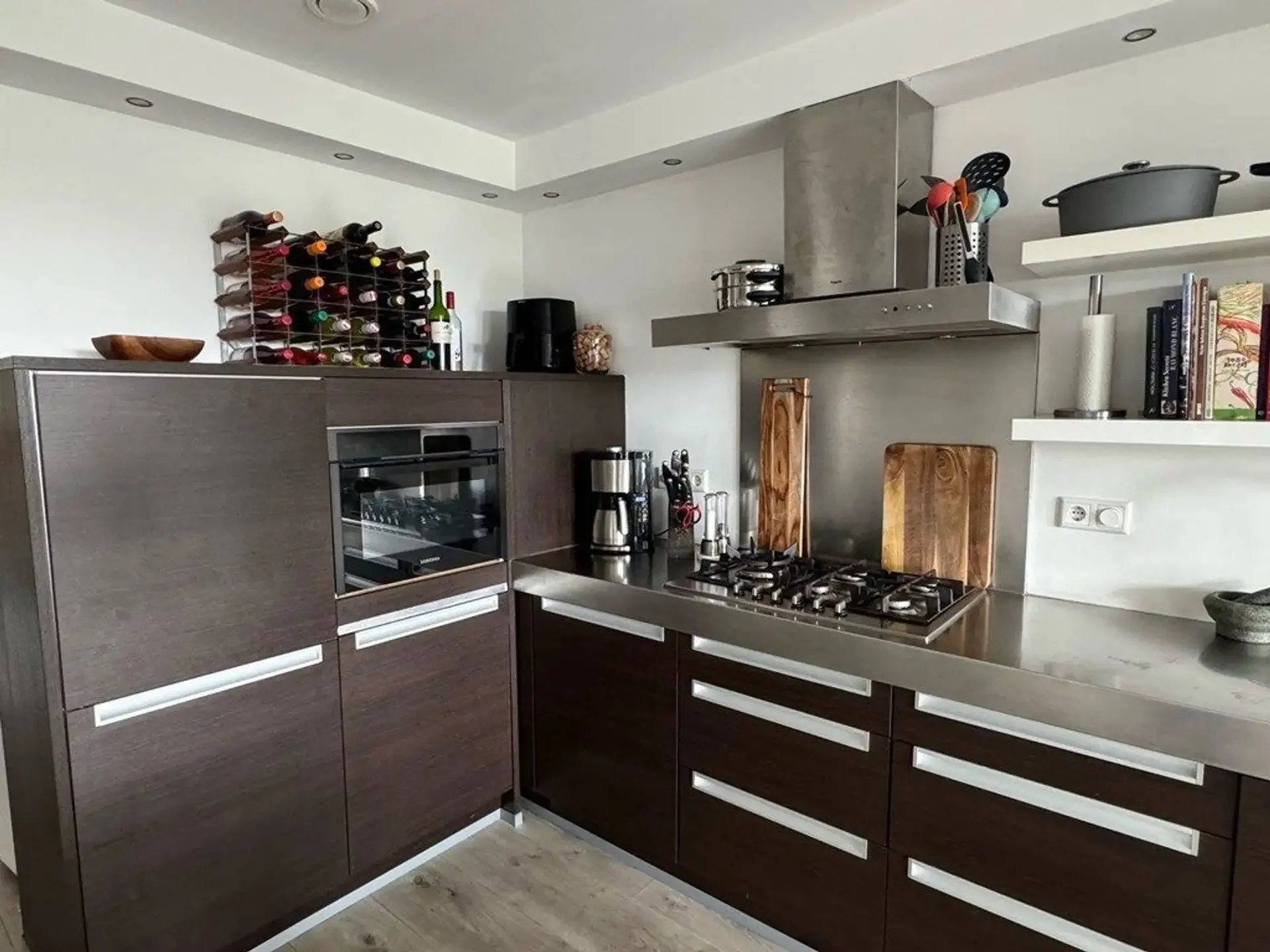 Foto van de Appartement gelegen aan de Bilderdijkkade in Amsterdam
