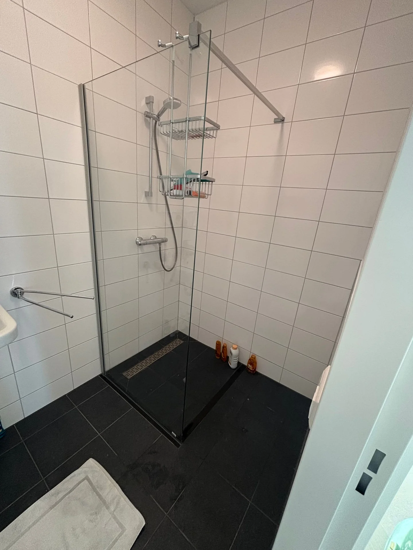 Foto van de Kamer gelegen aan de Hiraistraat in Amsterdam