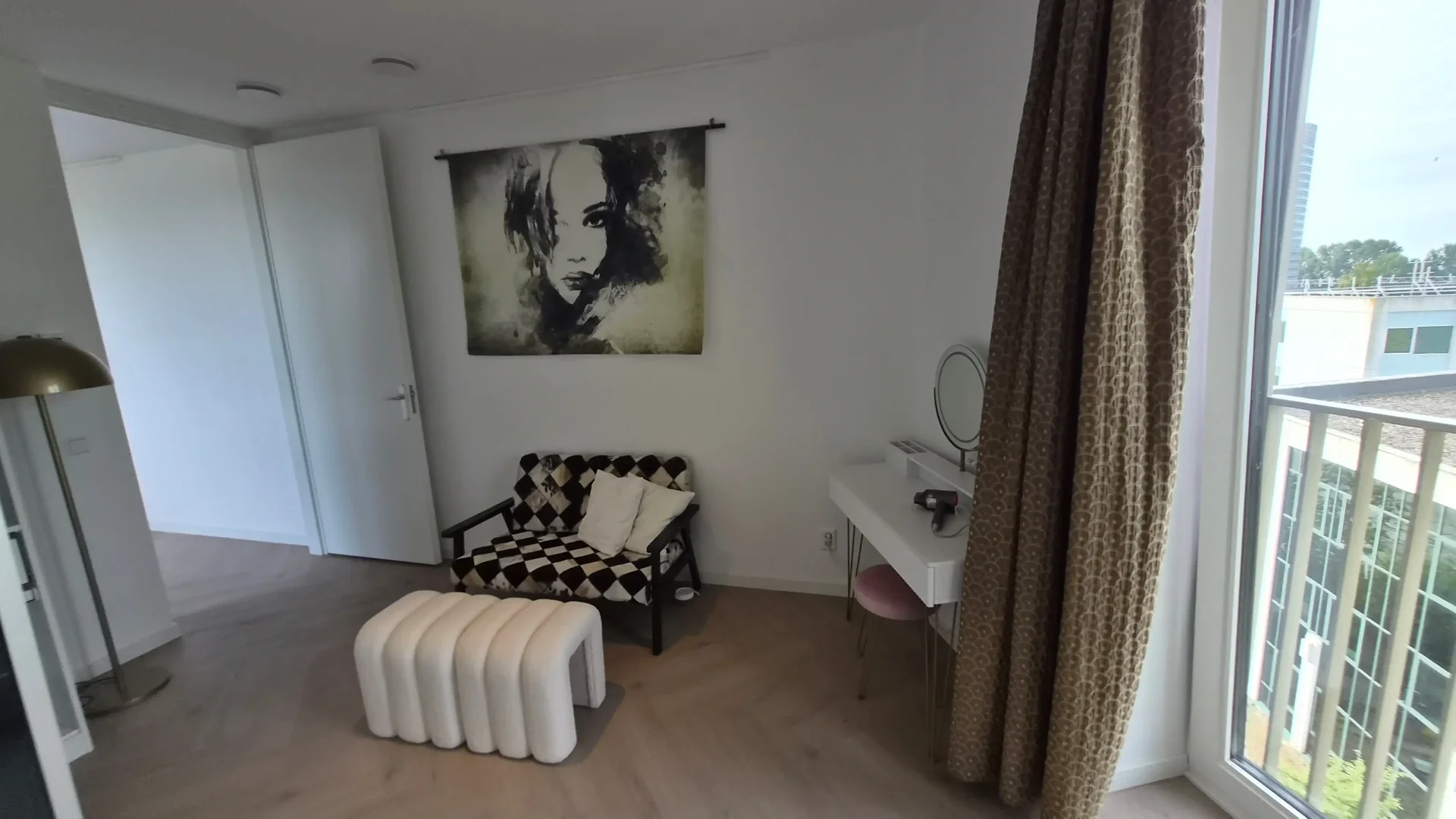 Foto van de Appartement gelegen aan de Burnhamstraat in Hoofddorp