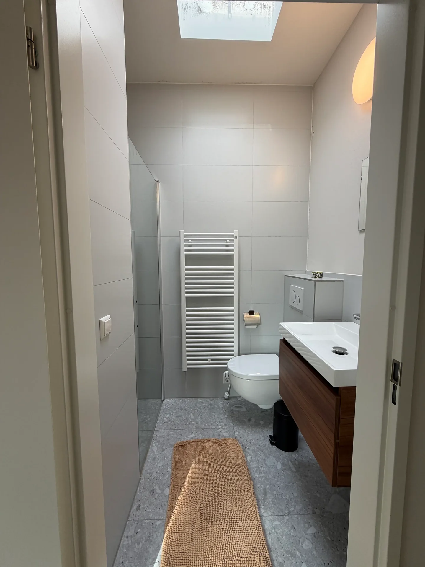 Foto van de Appartement gelegen aan de Boezemstraat in Rotterdam