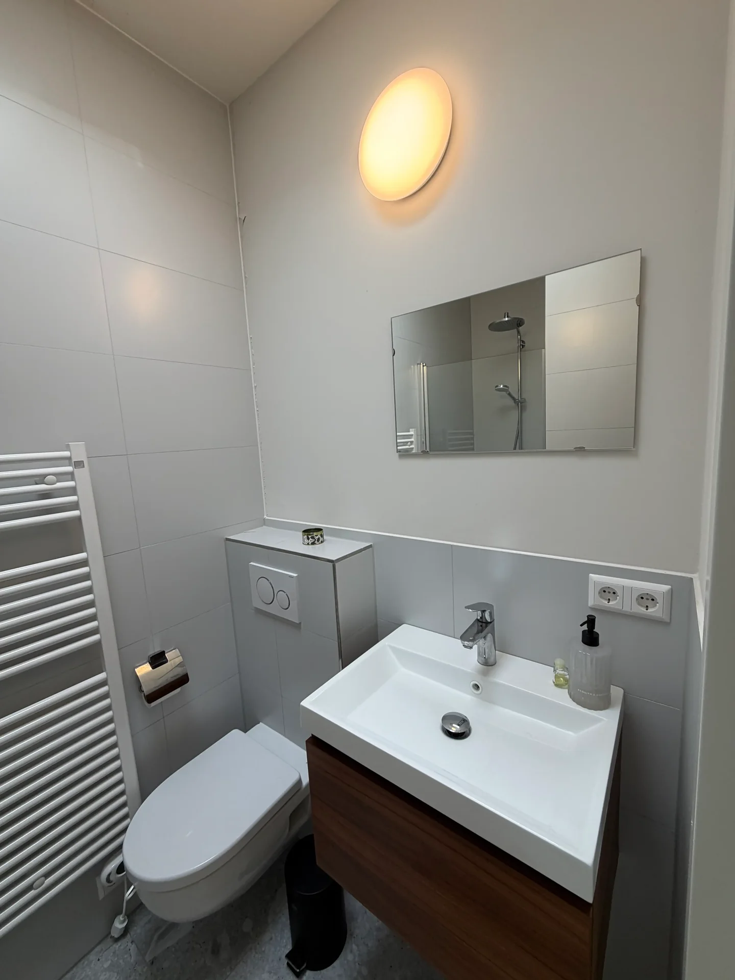 Foto van de Appartement gelegen aan de Boezemstraat in Rotterdam