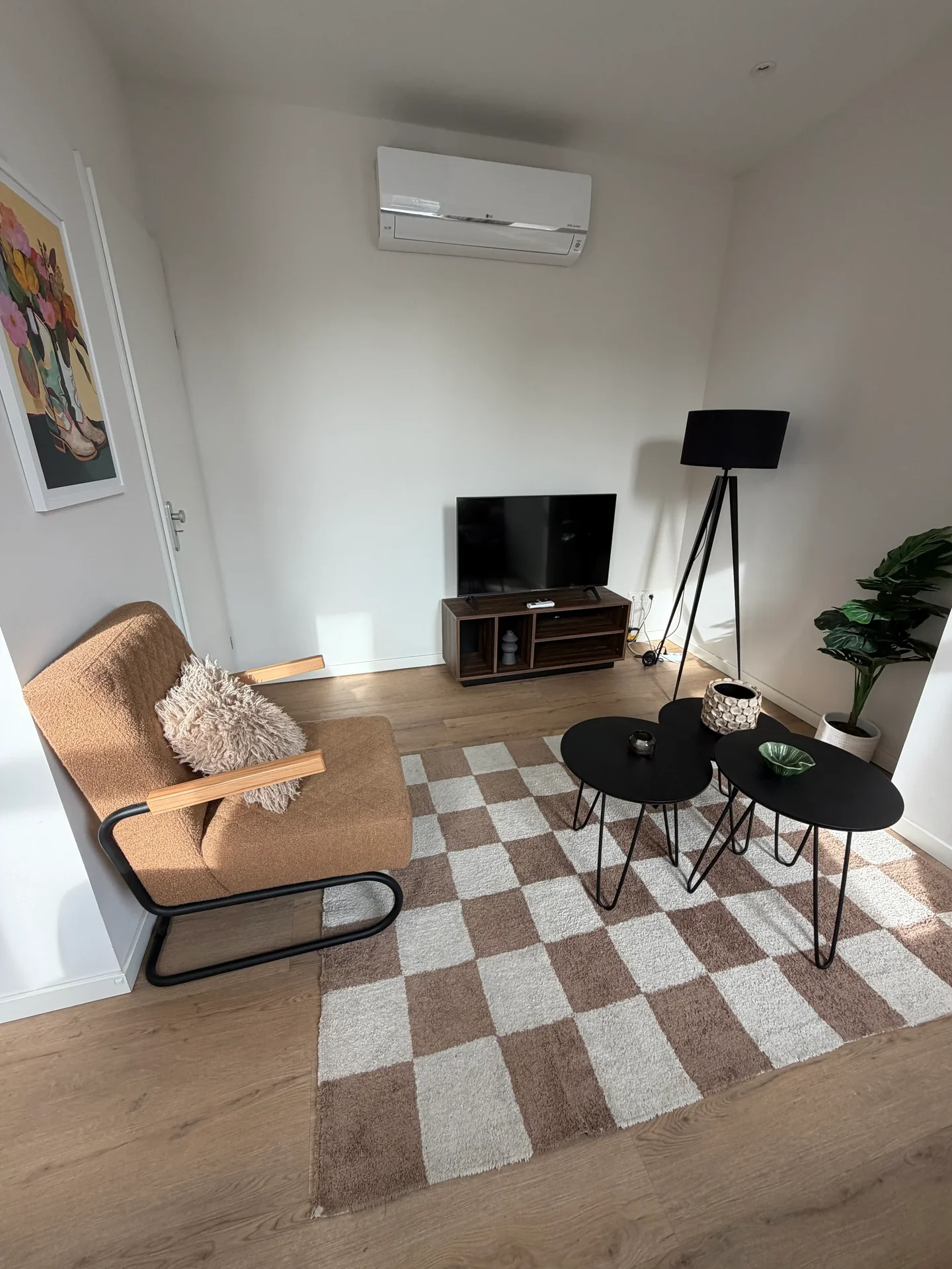 Foto van de Appartement gelegen aan de Boezemstraat in Rotterdam