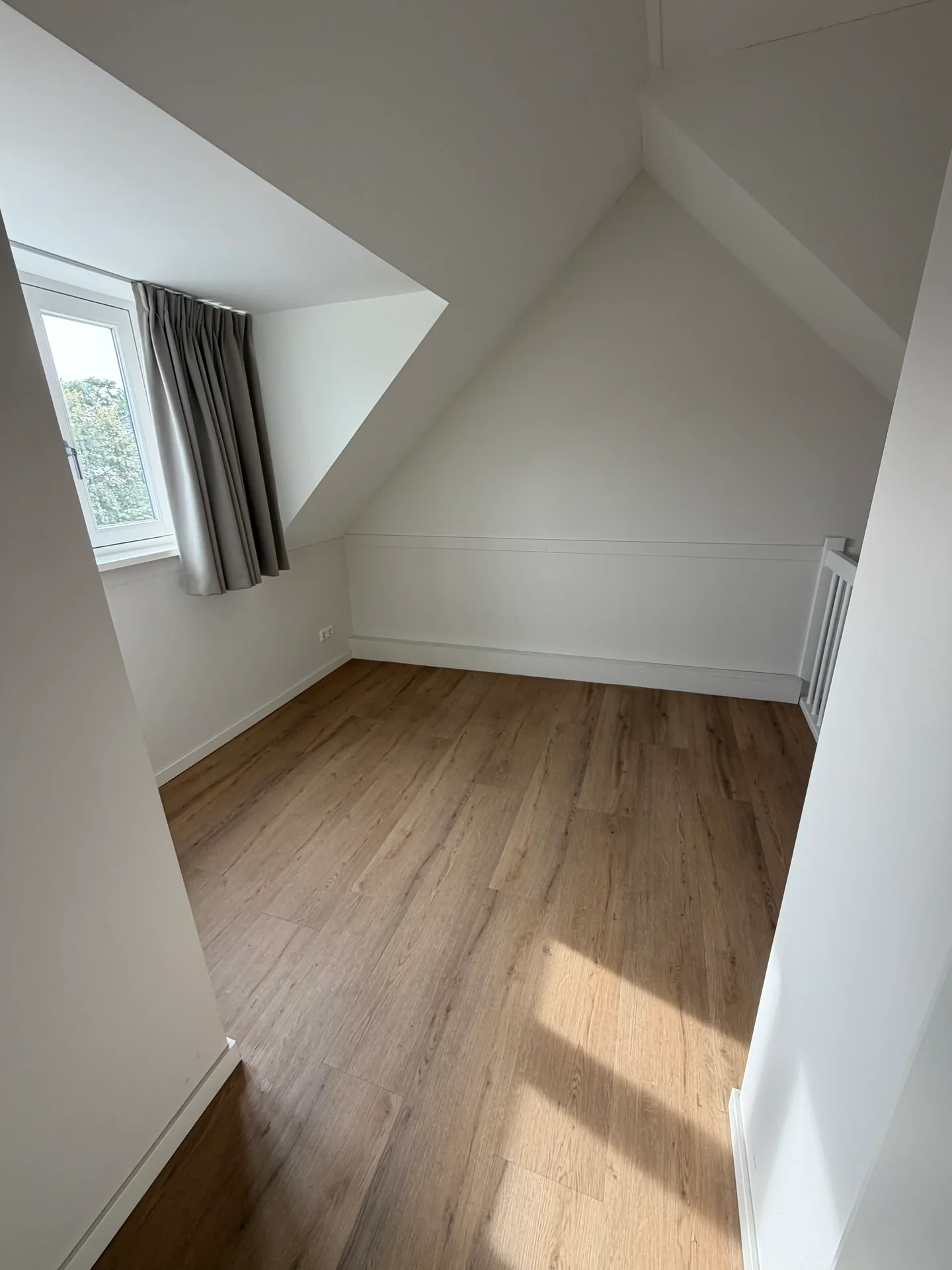 Foto van de Appartement gelegen aan de Boezemstraat in Rotterdam