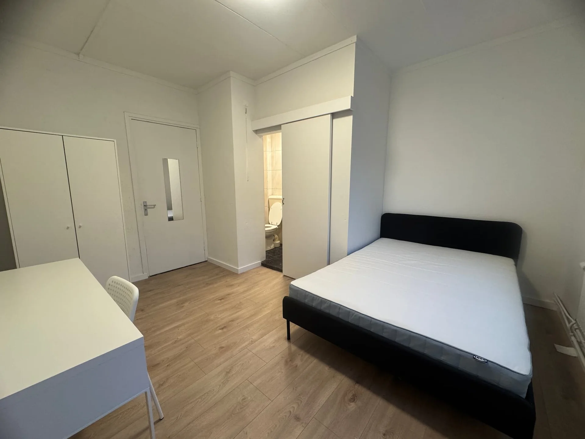 Foto van de Kamer gelegen aan de Heerlenseweg in Landgraaf
