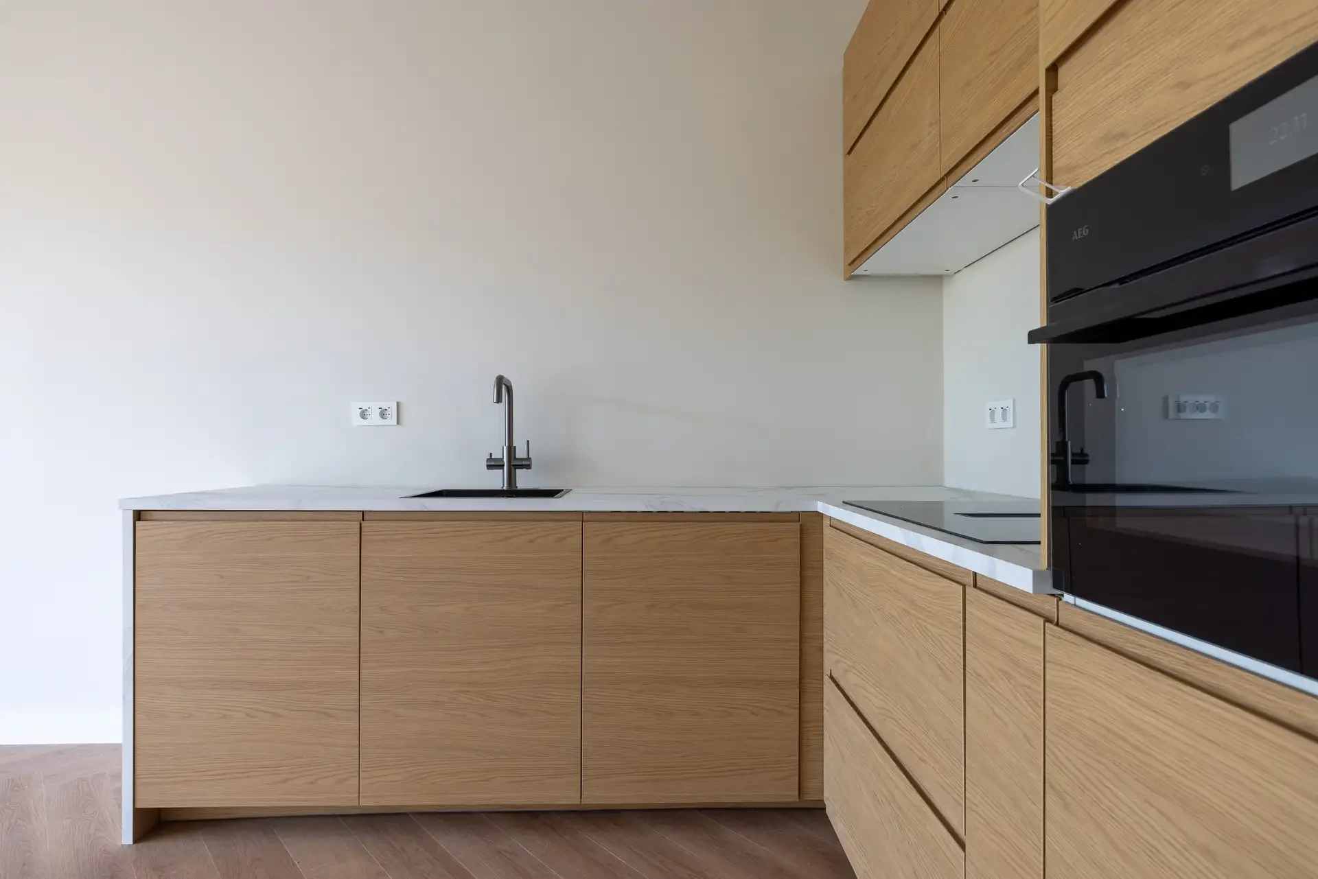 Foto van de Appartement gelegen aan de Mathenesserlaan in Rotterdam