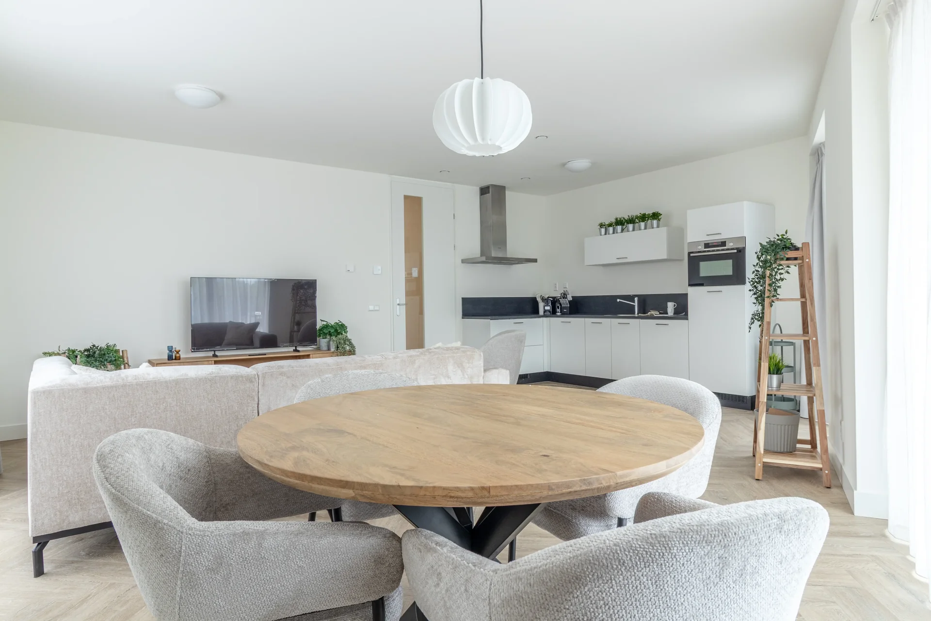 Foto van de Appartement gelegen aan de Burnhamstraat in Hoofddorp