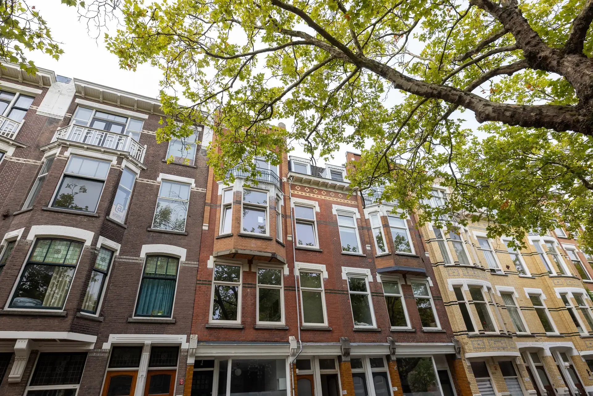 Foto van de Appartement gelegen aan de Mathenesserlaan in Rotterdam