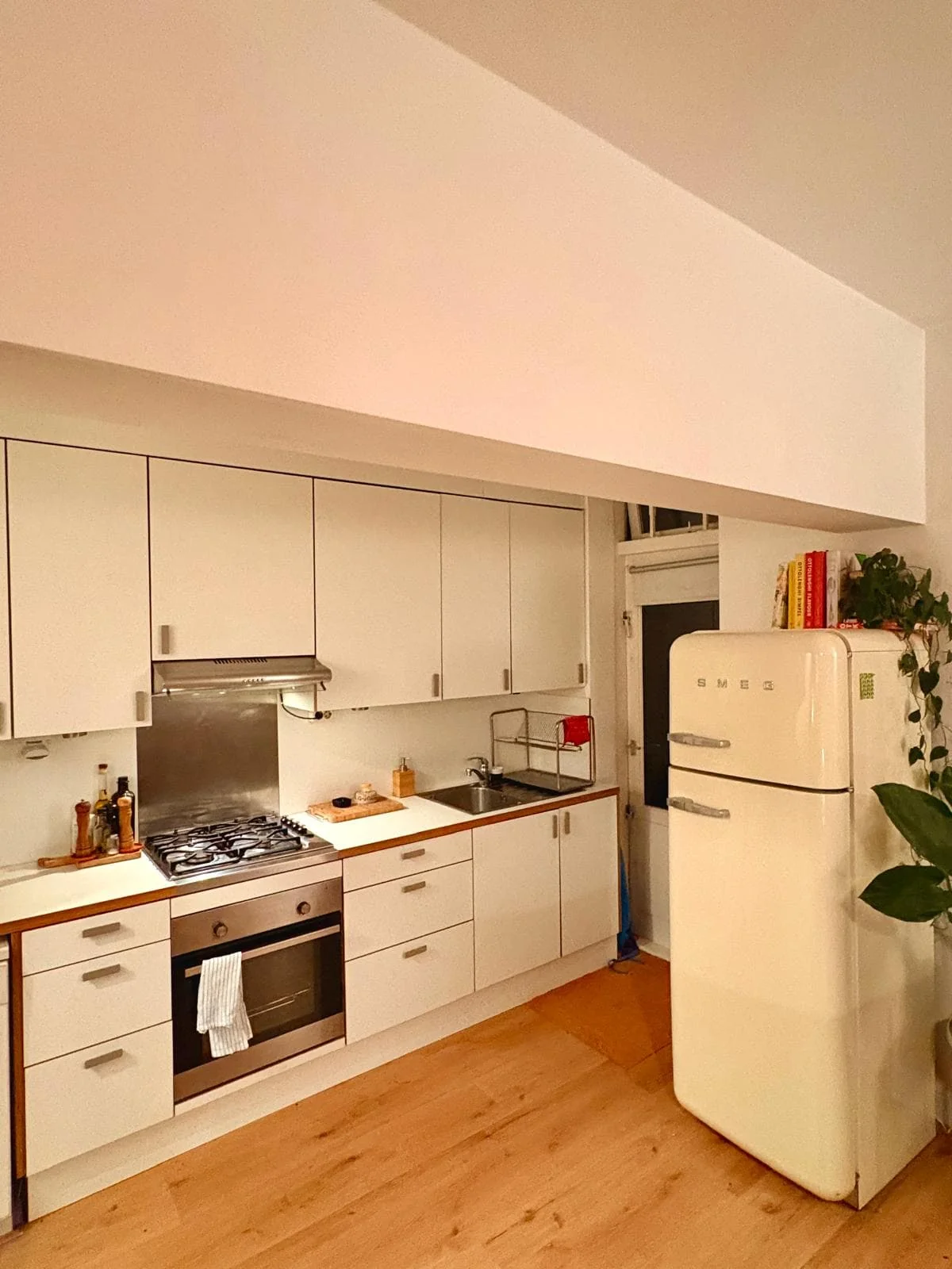 Foto van de Appartement gelegen aan de Oostmaaslaan in Rotterdam
