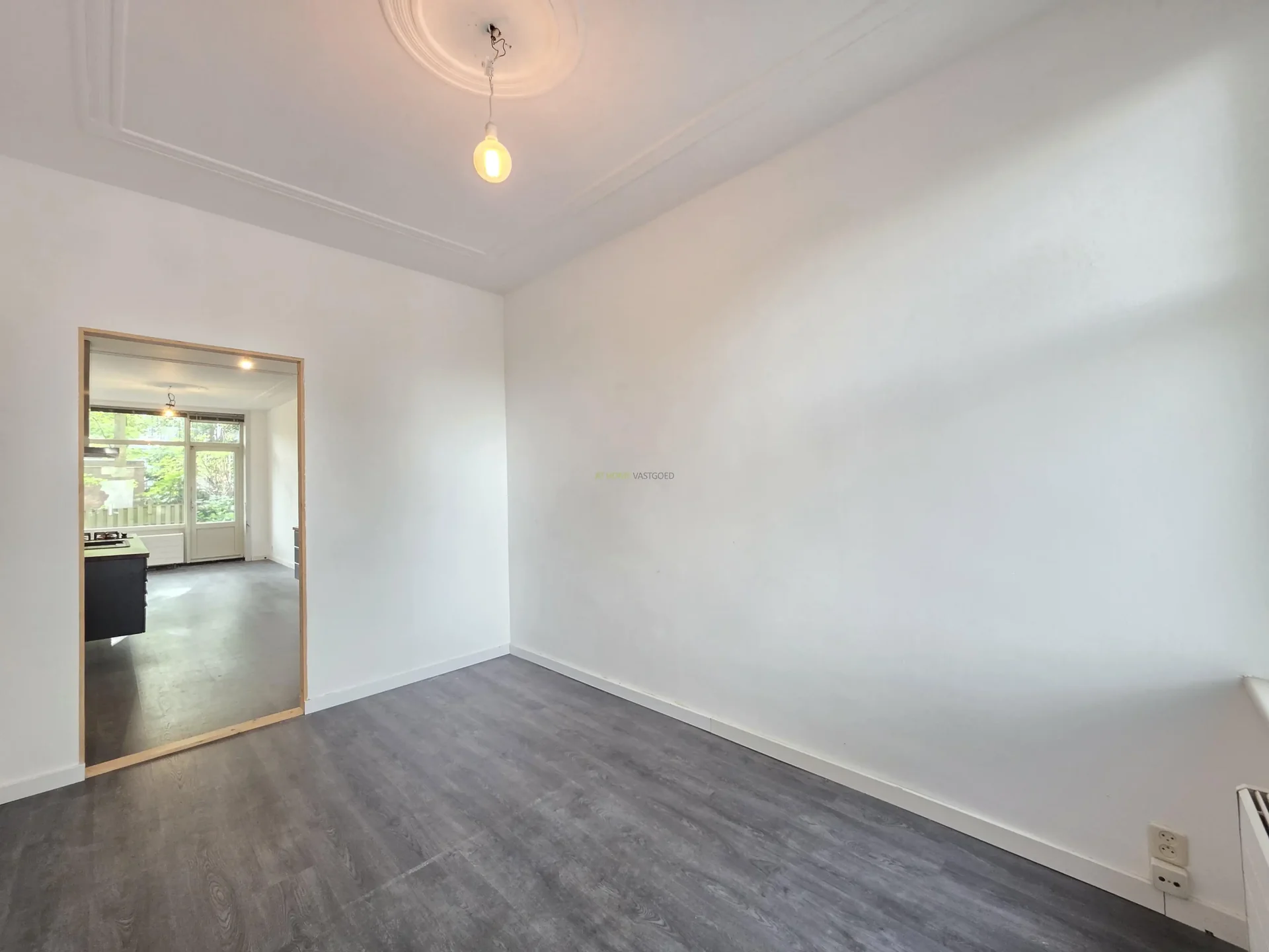 Foto van de Appartement gelegen aan de Mathenesserdijk in Rotterdam