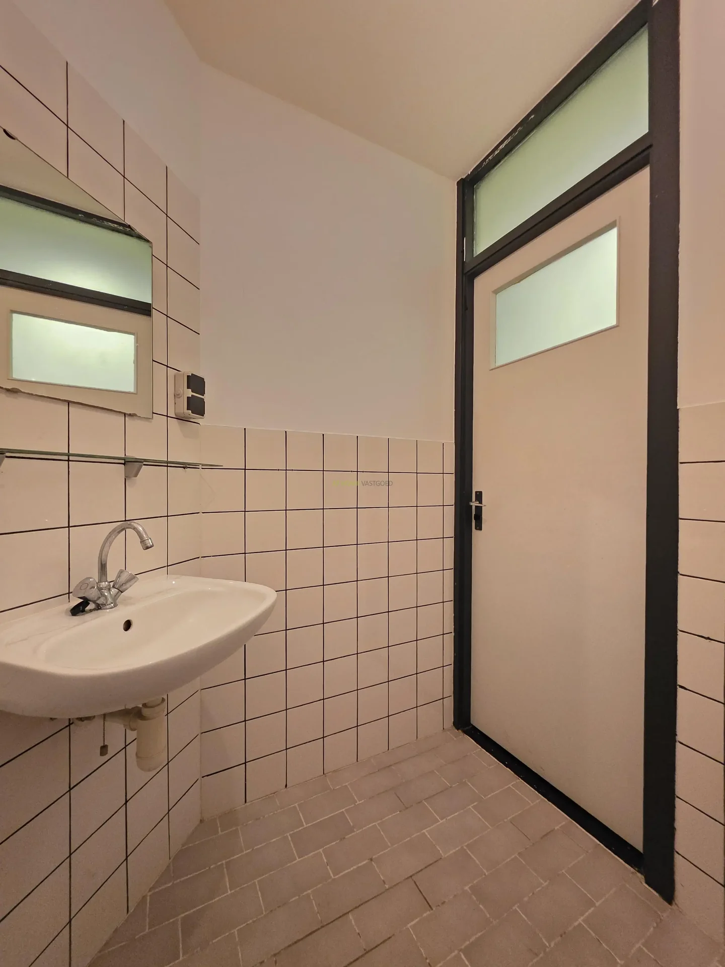 Foto van de Appartement gelegen aan de Mathenesserdijk in Rotterdam