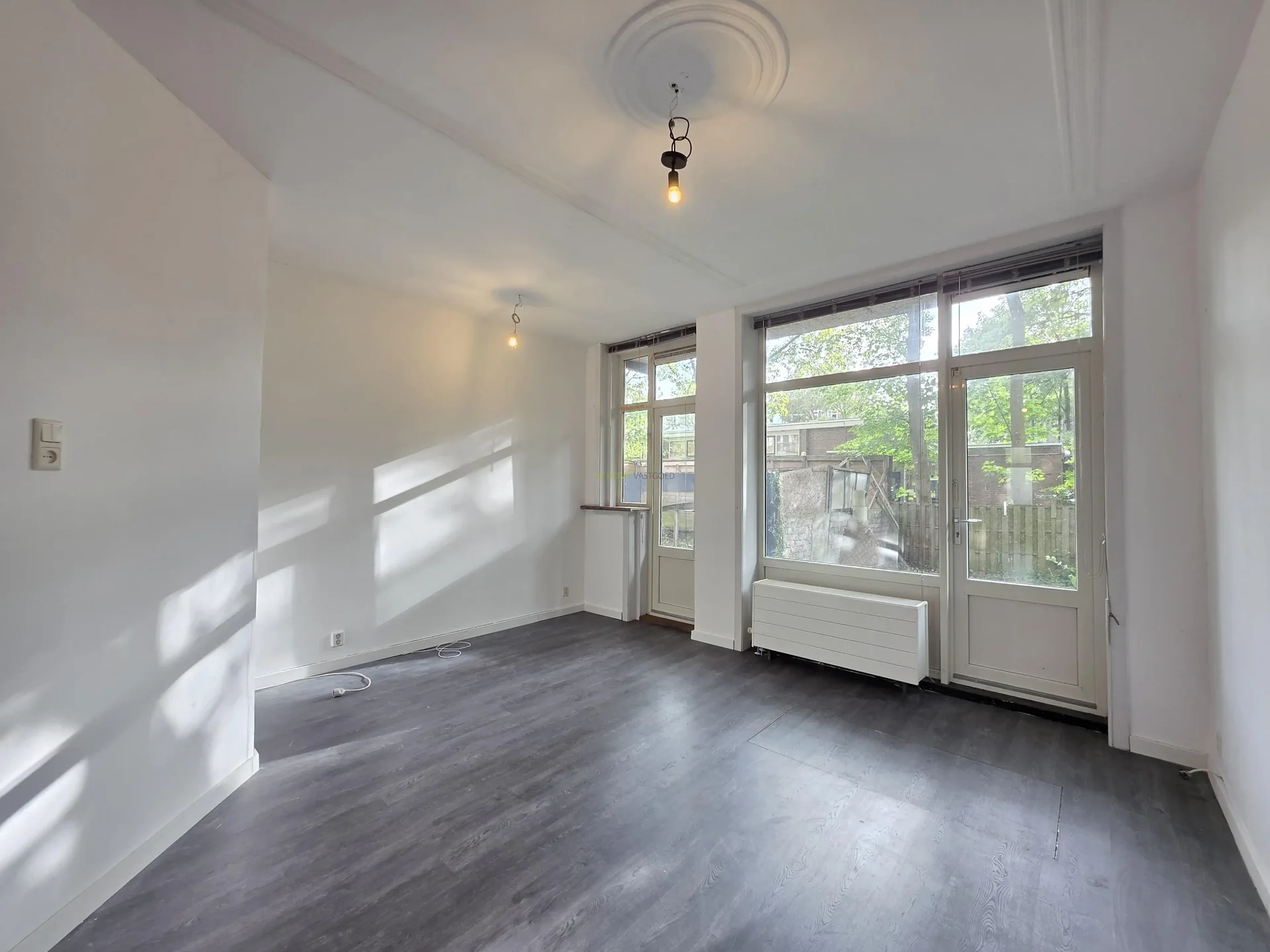 Foto van de Appartement gelegen aan de Mathenesserdijk in Rotterdam