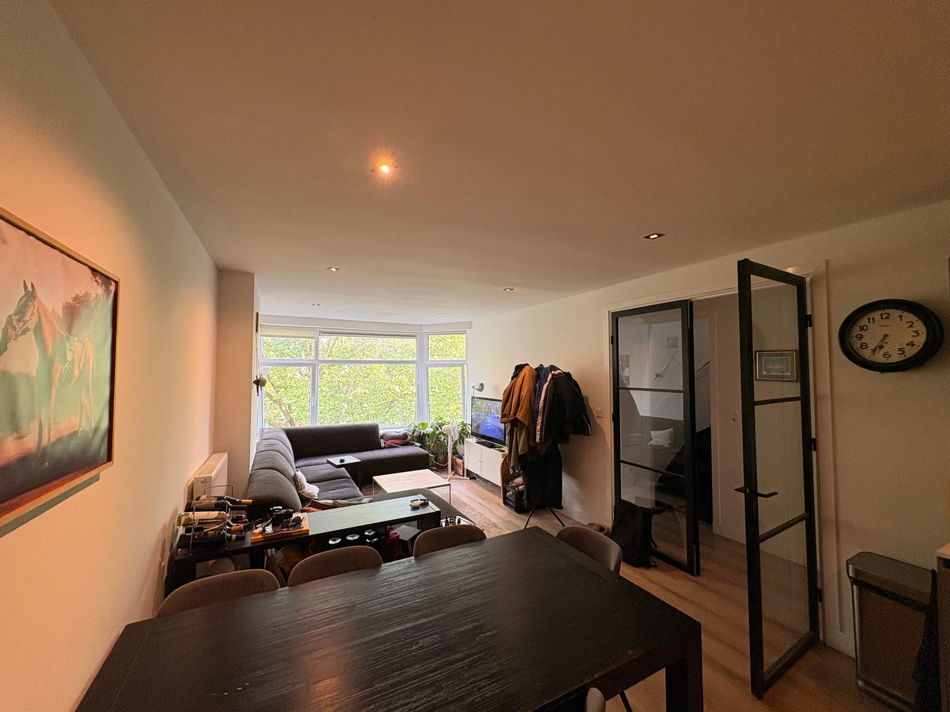 Foto van de Kamer gelegen aan de Mathenesserweg in Rotterdam