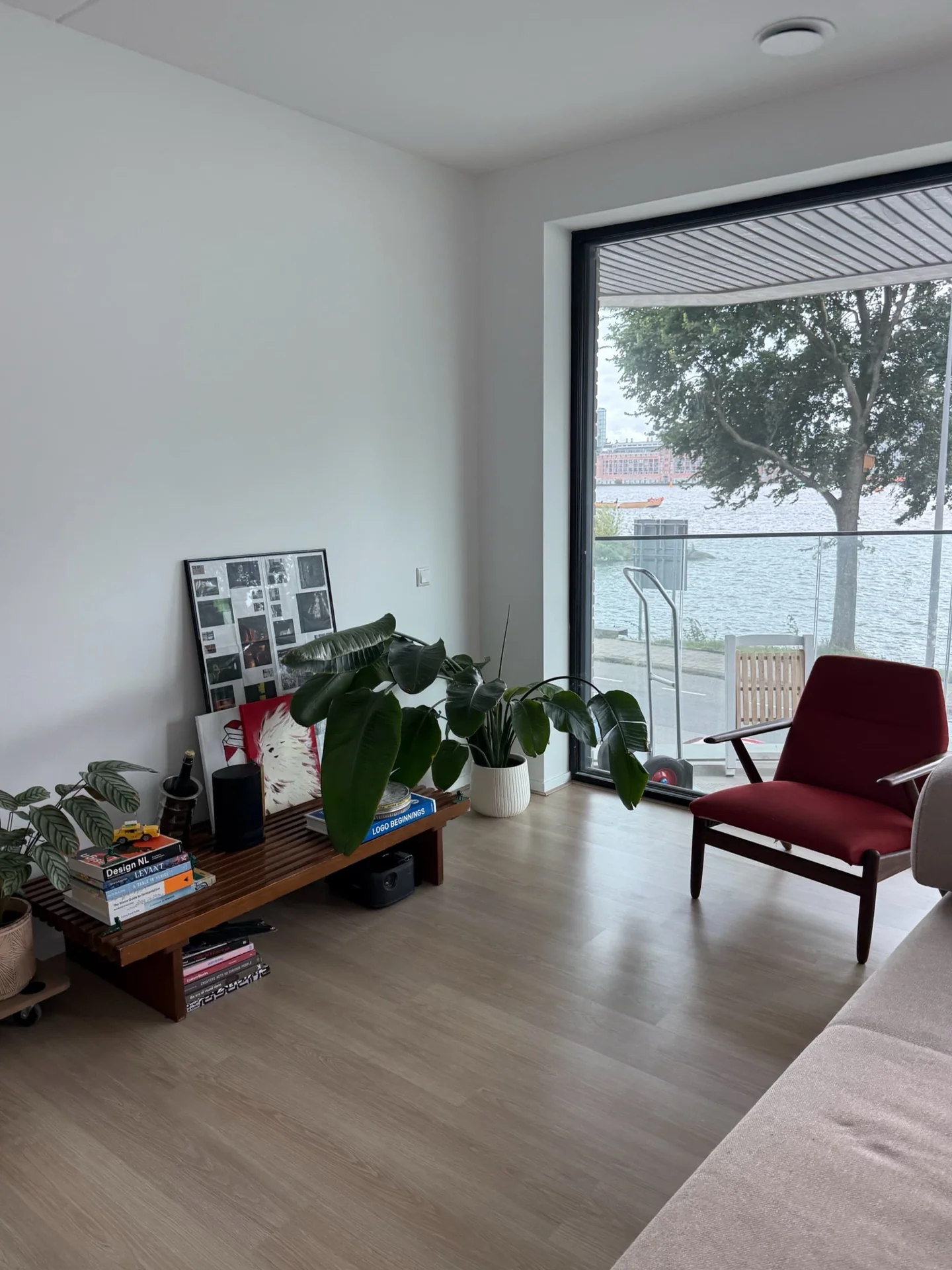 Foto van de Appartement gelegen aan de Grasweg in Amsterdam