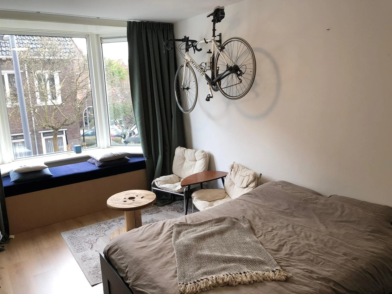 Foto van de Kamer gelegen aan de Azaleastraat in Rotterdam