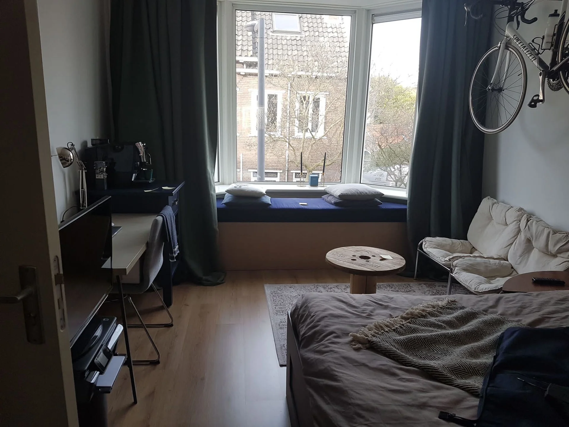 Foto van de Kamer gelegen aan de Azaleastraat in Rotterdam