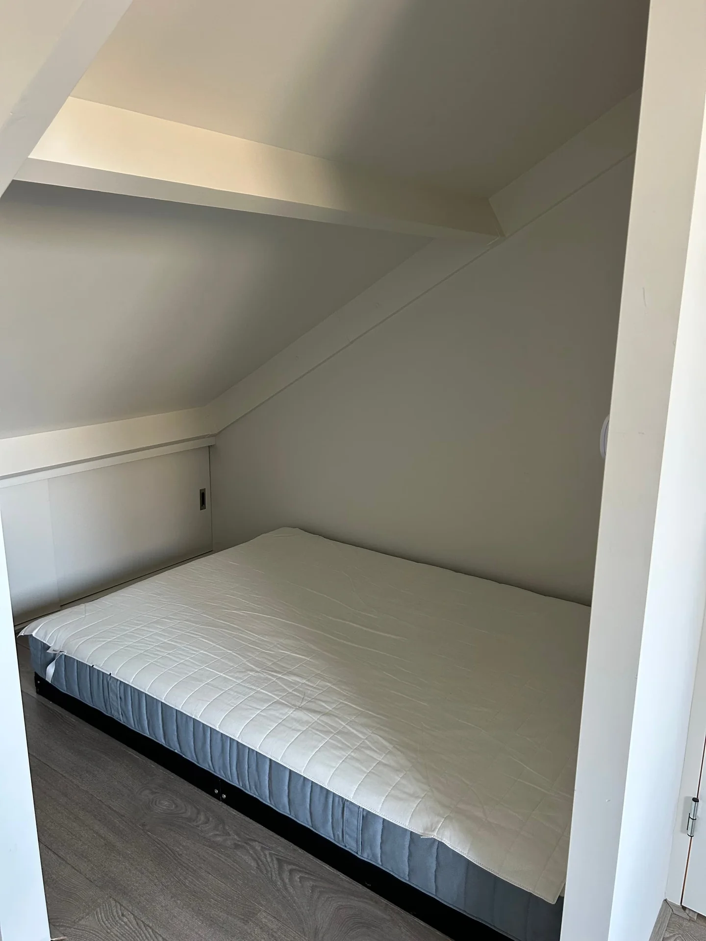 Foto van de Kamer gelegen aan de Strijkmolenstraat in Almere