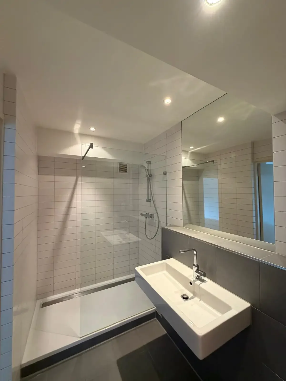 Foto van de Appartement gelegen aan de Kruiskade in Rotterdam