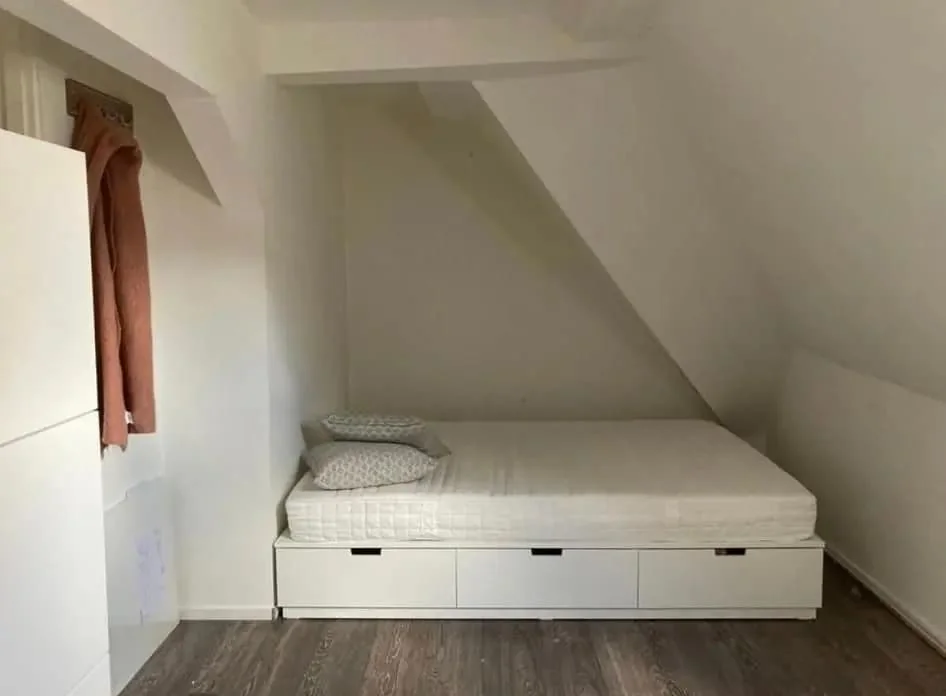 Foto van de Kamer gelegen aan de Achter Sint Annahof in Amersfoort