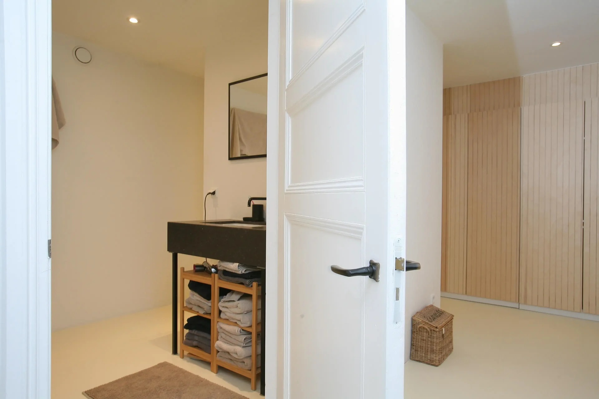 Foto van de Appartement gelegen aan de Tollensstraat in Den Haag