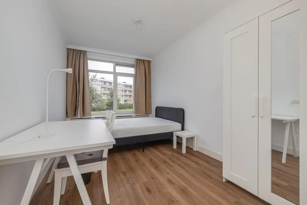 Foto van de Appartement gelegen aan de Dickensstraat in Rotterdam