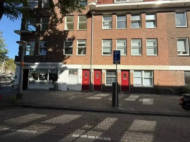 Foto van de Appartement gelegen aan de Davisstraat in Amsterdam