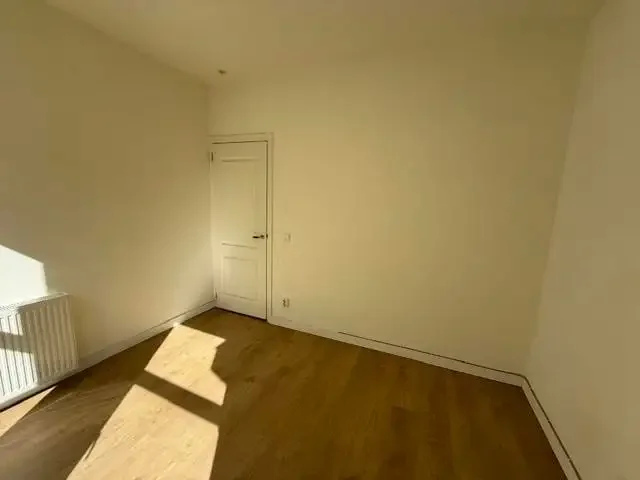 Foto van de Appartement gelegen aan de Davisstraat in Amsterdam