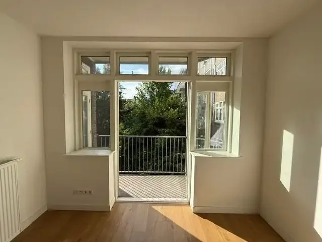 Foto van de Appartement gelegen aan de Stadionweg in Amsterdam