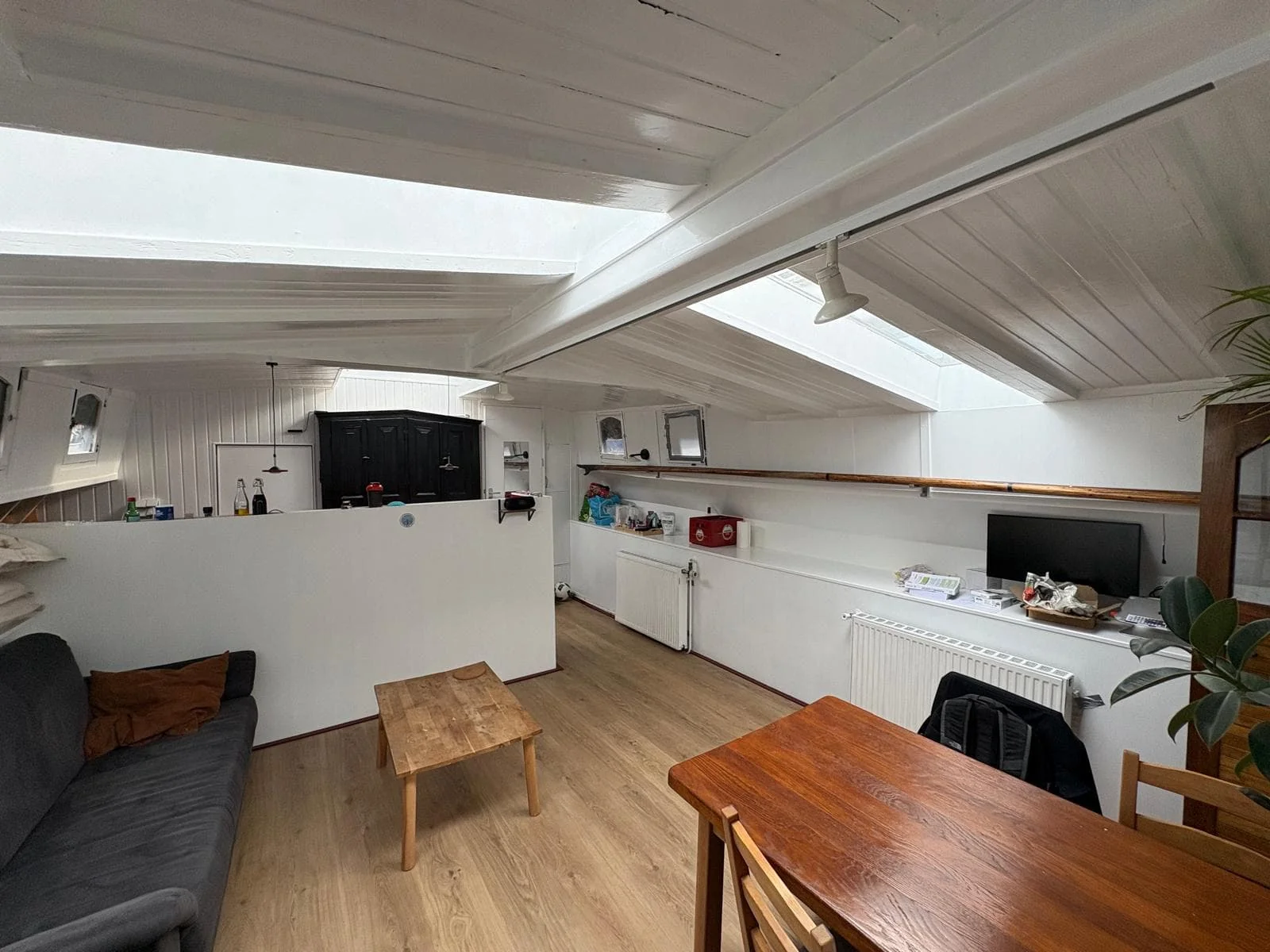 Foto van de Kamer gelegen aan de Louis Pregerkade in Rotterdam