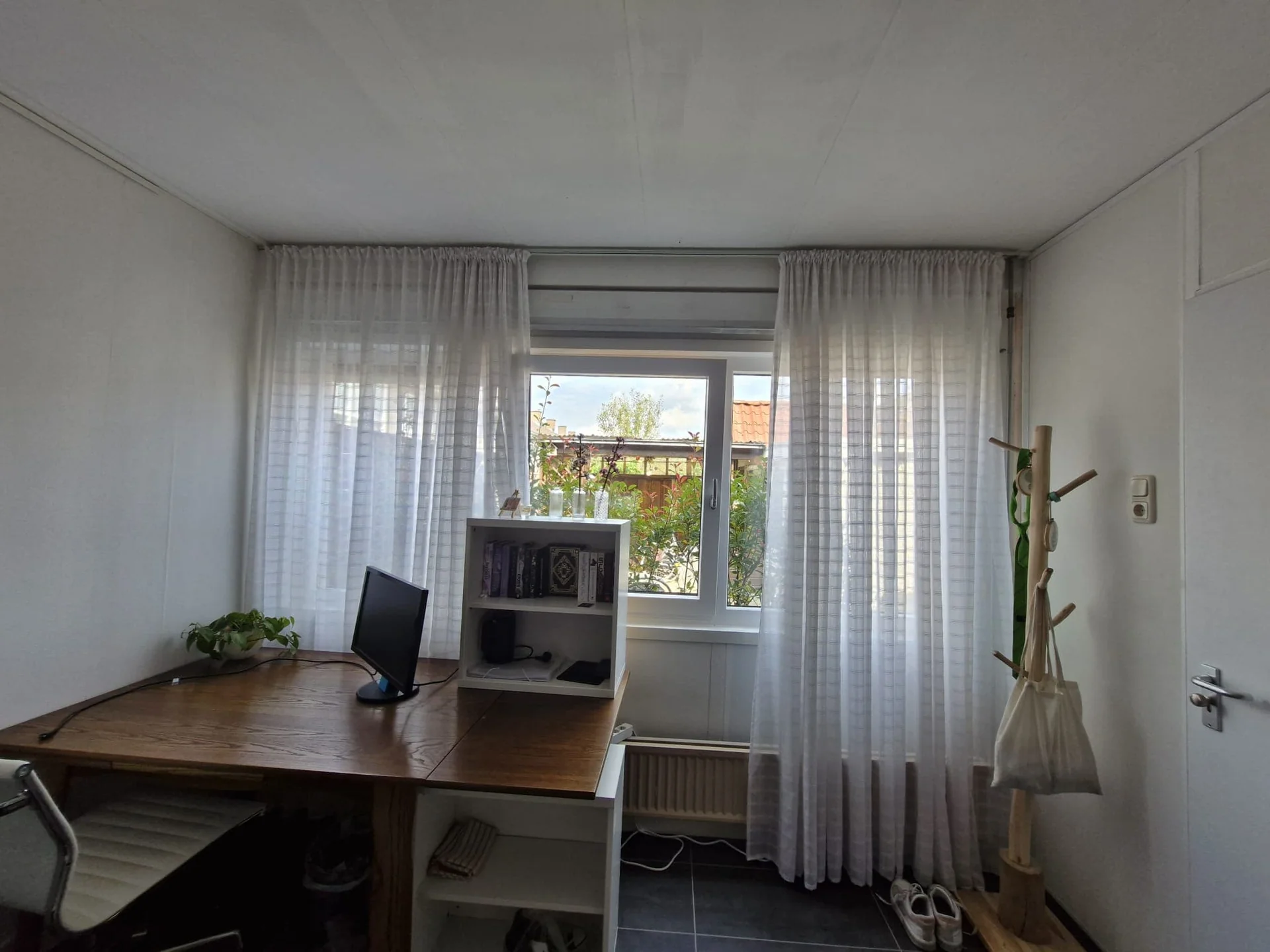 geblurde versie van de foto als achtergrond