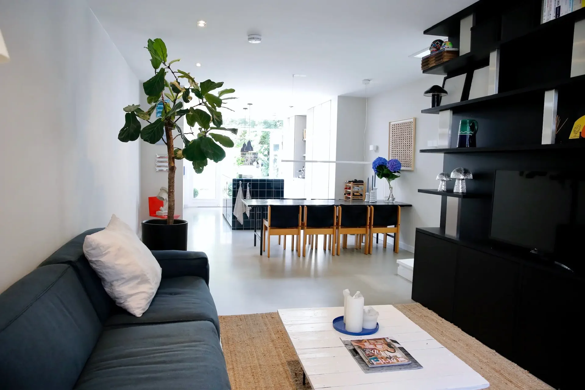 Foto van de Appartement gelegen aan de Slatuinenweg in Amsterdam
