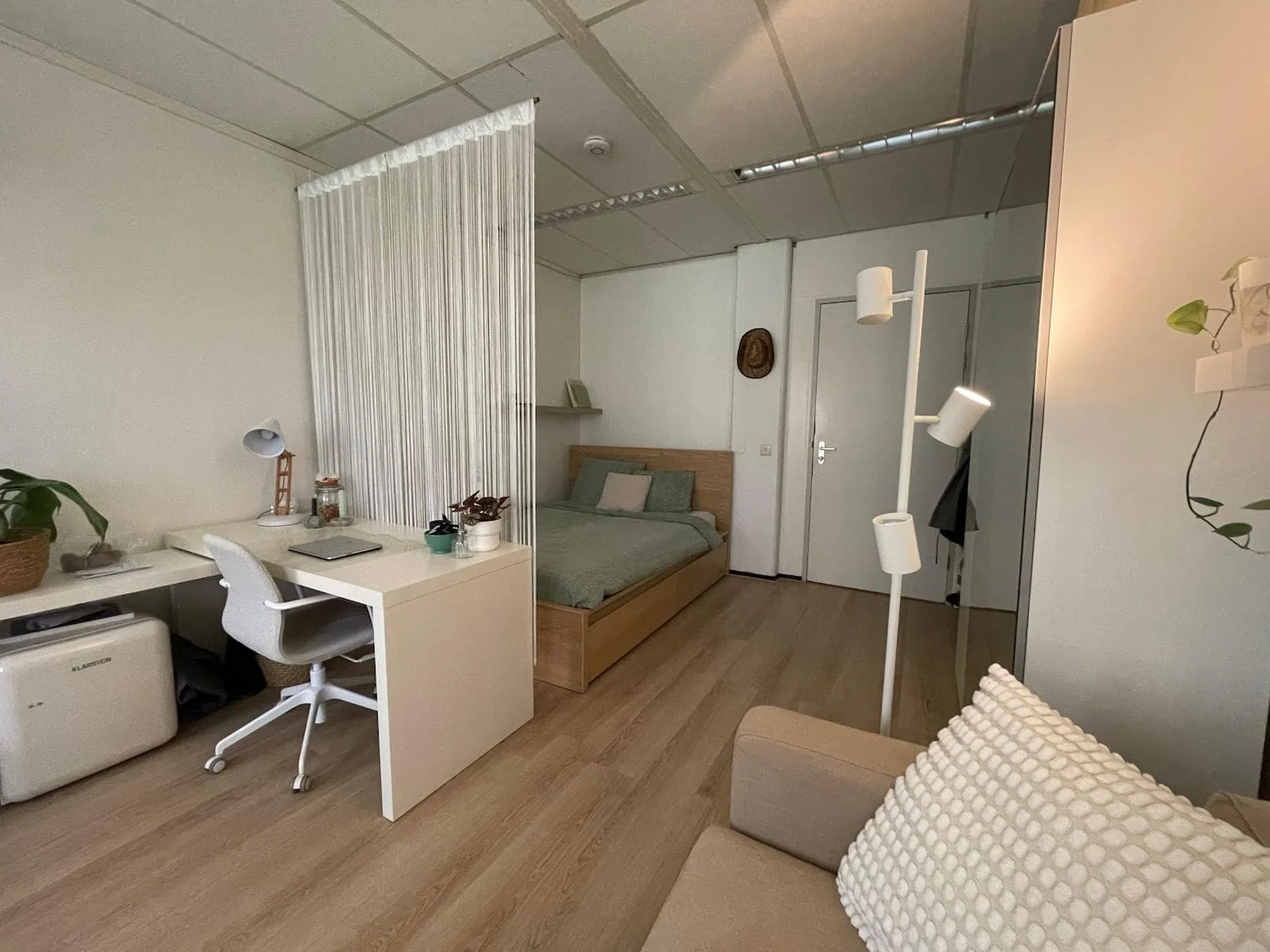 Foto van de Kamer gelegen aan de Leeghwaterplein in Den Haag