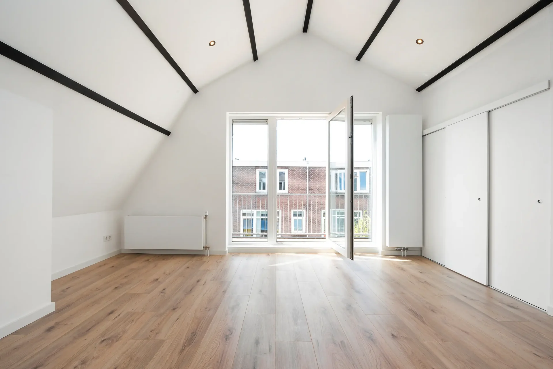 Foto van de Appartement gelegen aan de Randweg in Rotterdam
